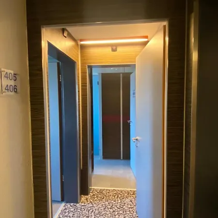 Ambassador Otel 4*