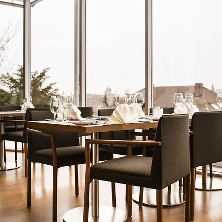 Ambassador Hotel 4*