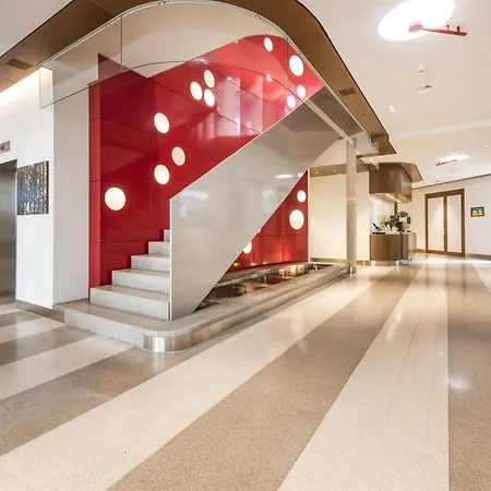 Ambassador Otel