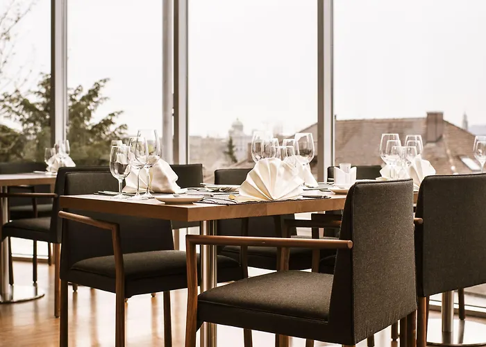 Ambassador Hotel 4*