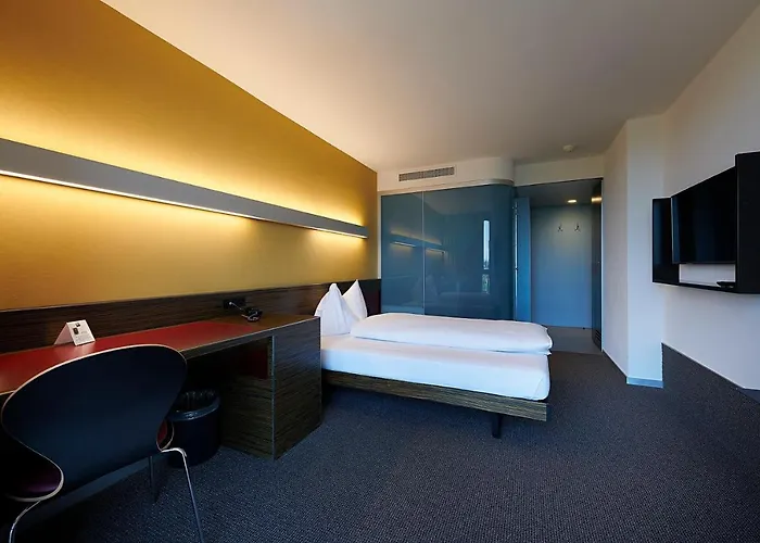 Ambassador Hotel 4*