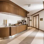 Ambassador Hotel 4*