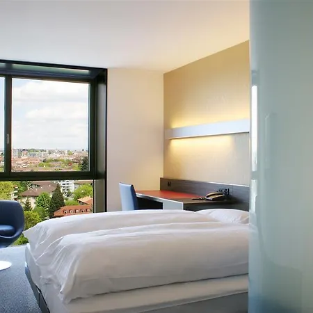 Hotel Ambassador